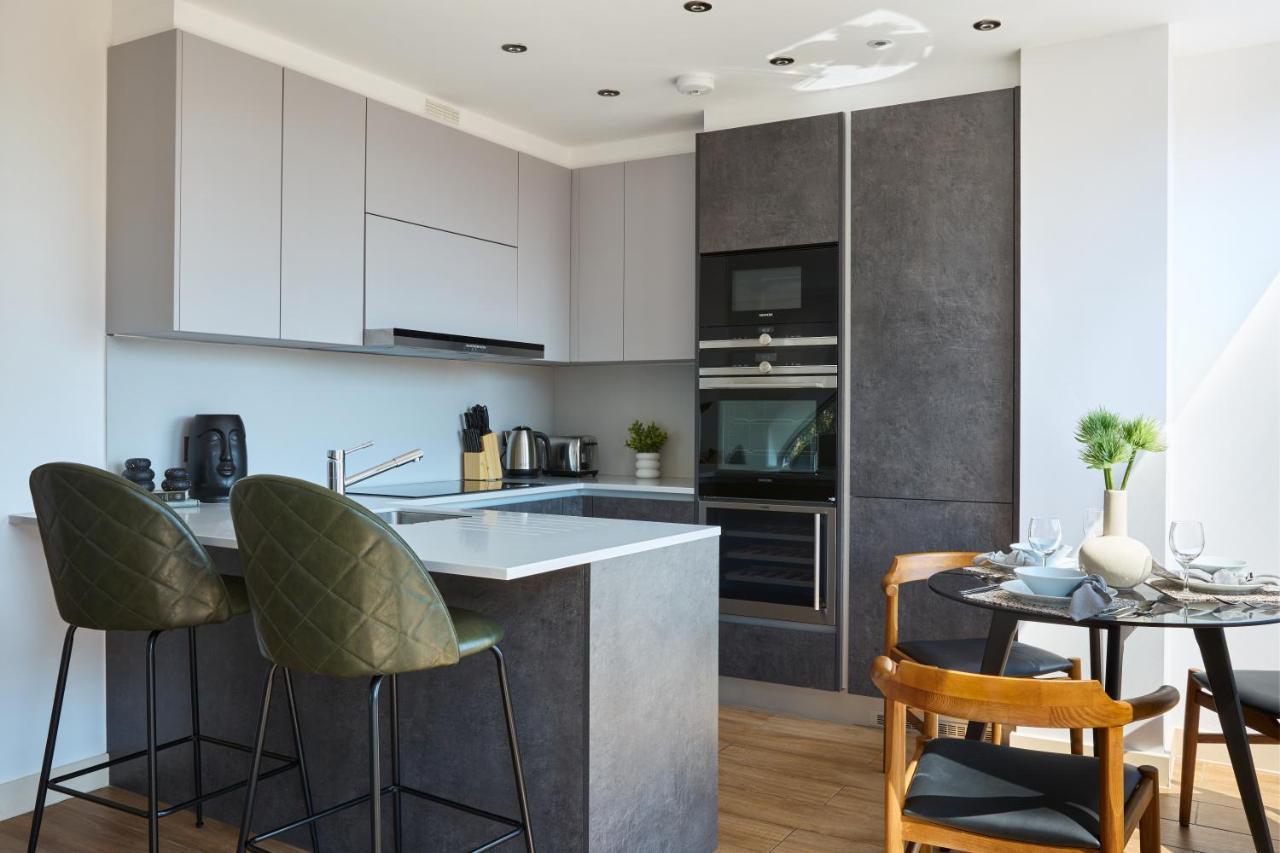 Kew Bridge By Viridian Apartments ภายนอก รูปภาพ